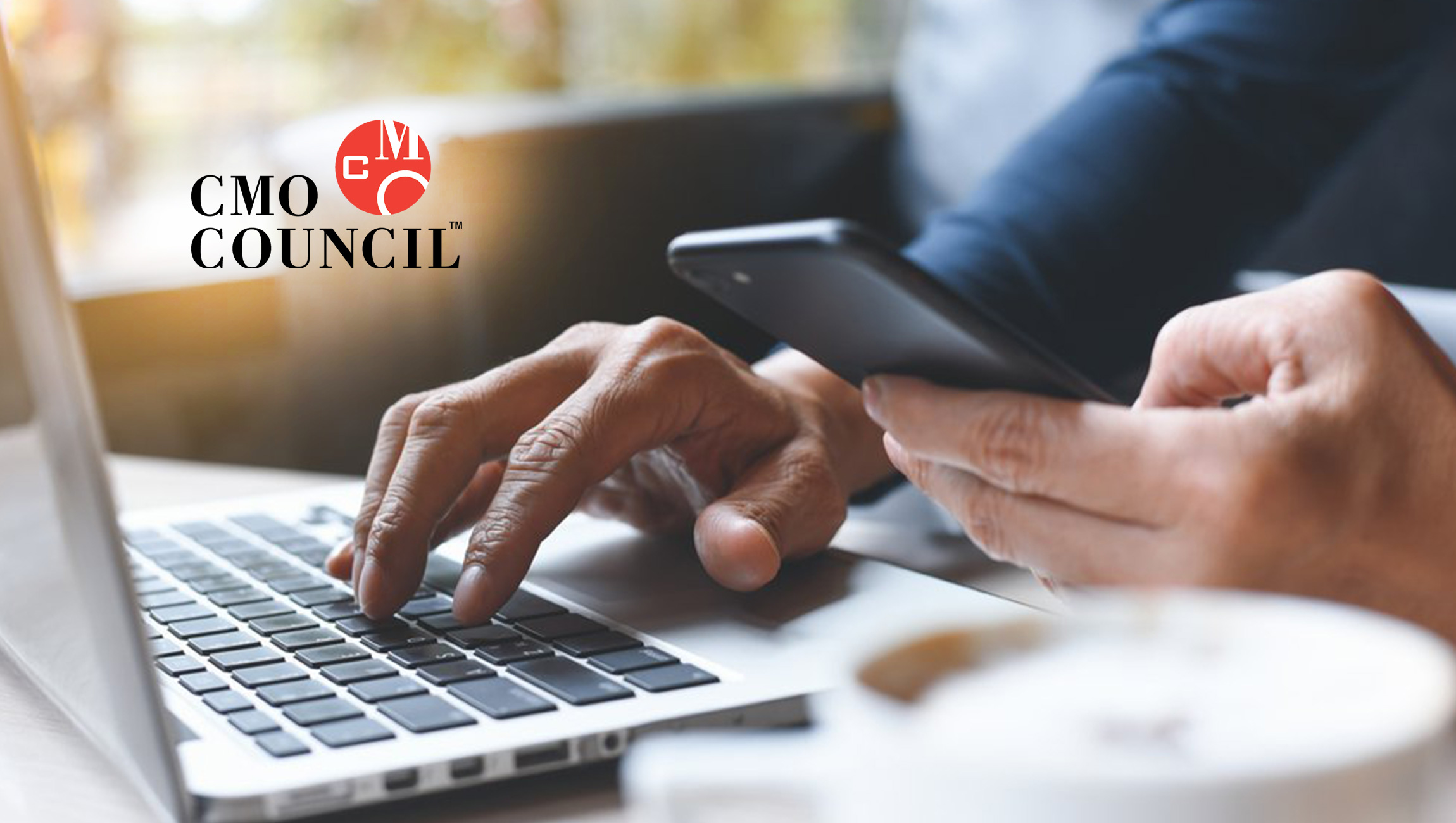 Data-Based Customer Experience or A Humanized Brand Experience: What Would CMOs Choose?