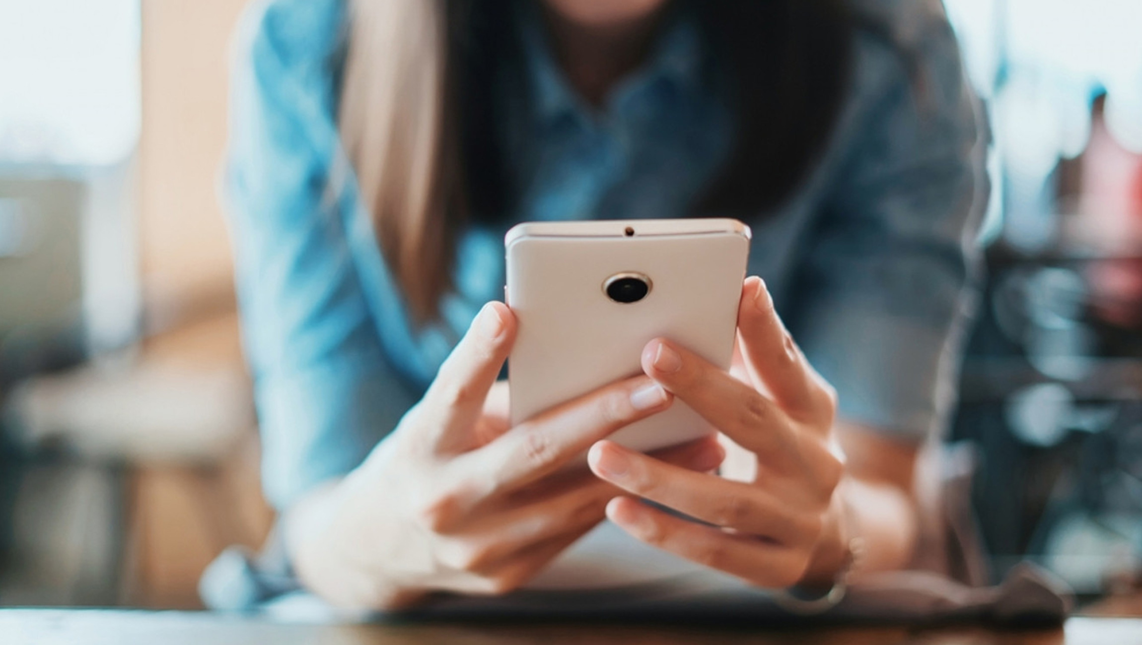 Tips on Creating Instagram Story Highlights to Showcase Your Local Business source( Fishbat)