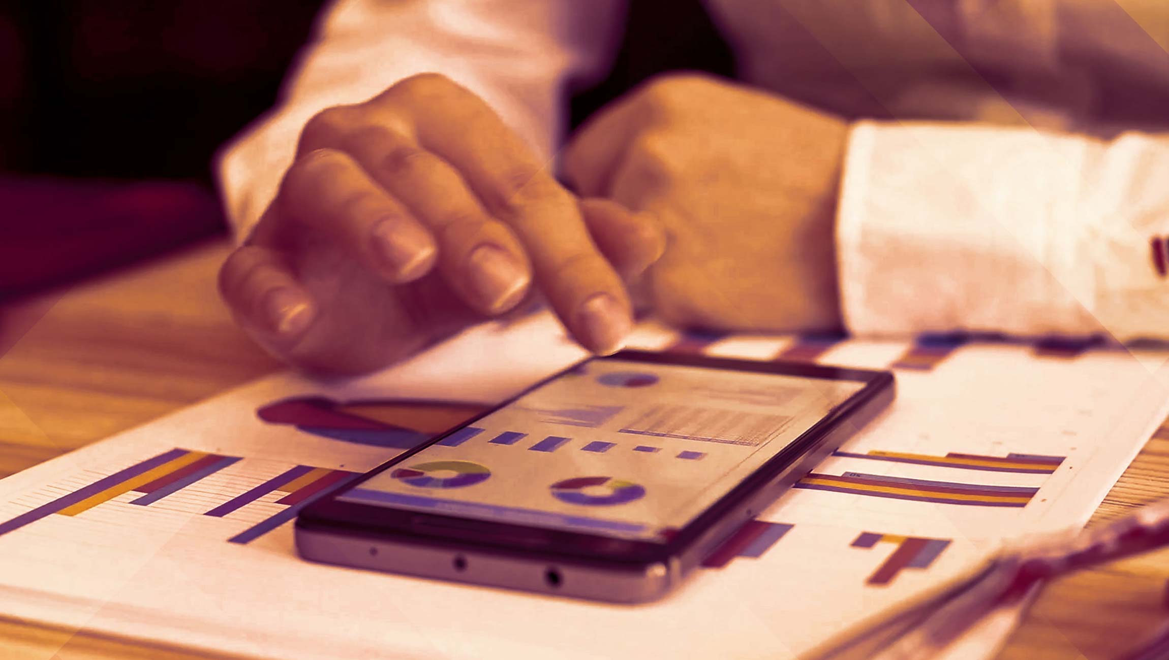 Restaurants Get Ready: Sales Increase 65% on Valentine's Day, but Servers Want the Night off