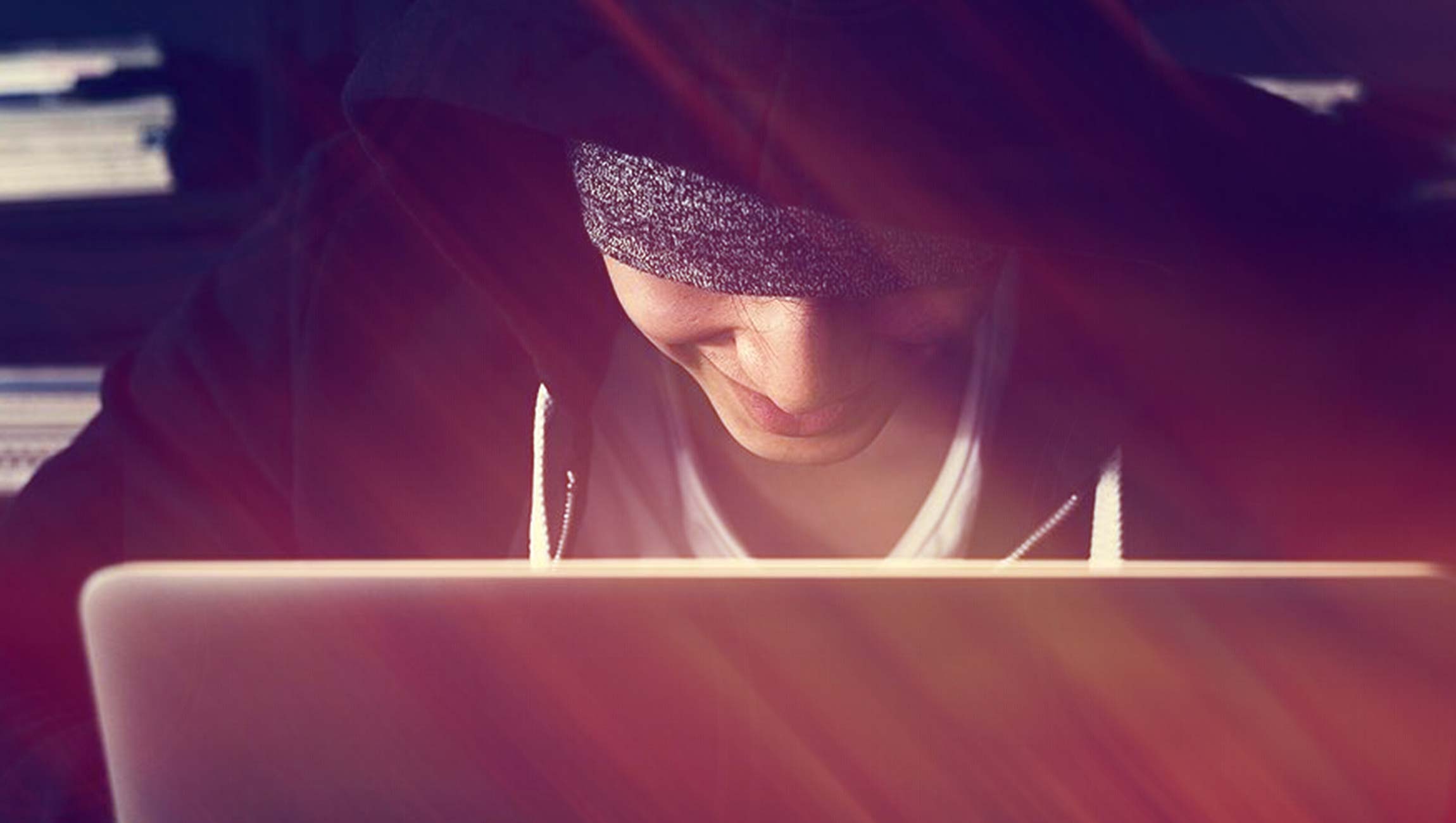 The Tsunami Of In-App Programmatic Advertising Is Coming – Ride the Wave