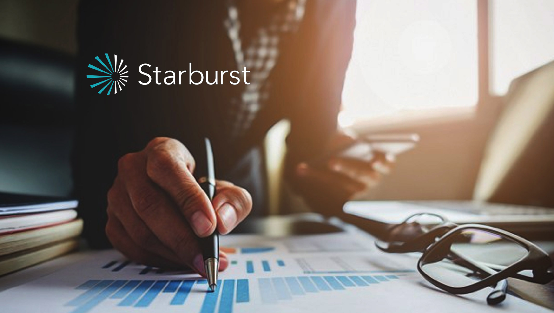 Starburst Unlocks Data Mesh Framework for AWS Customers