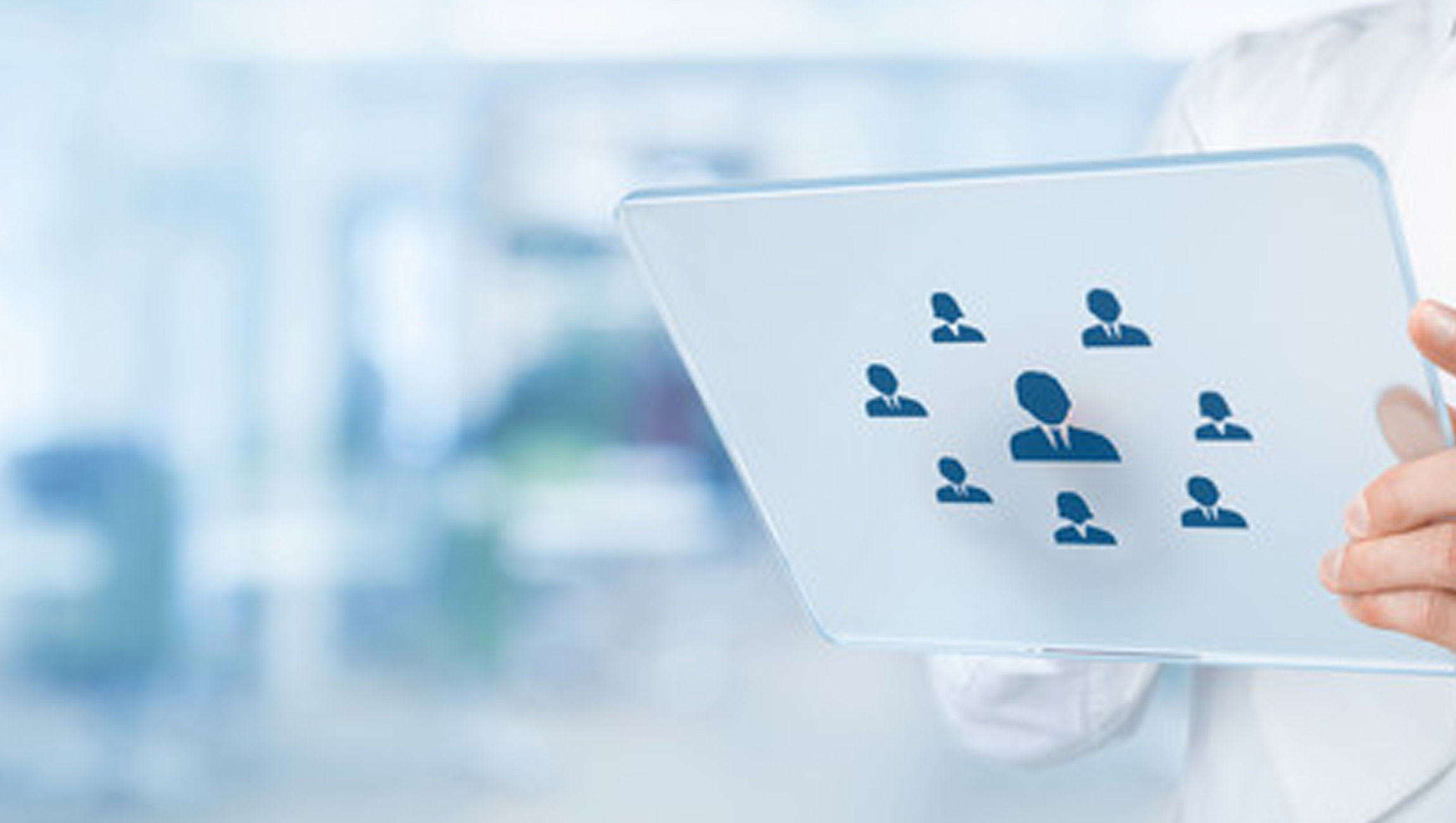 StructuredWeb Appoints Customer Experience Veteran Julian Ward as Chief Customer Officer