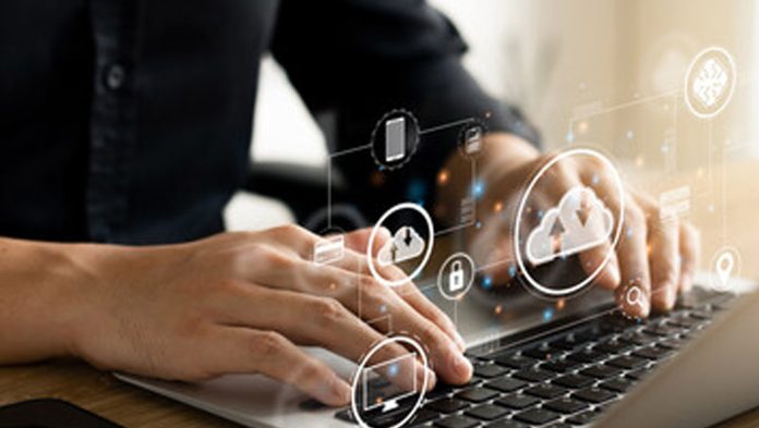 Qlik Welcomes Mark Relph of AWS to AI Council