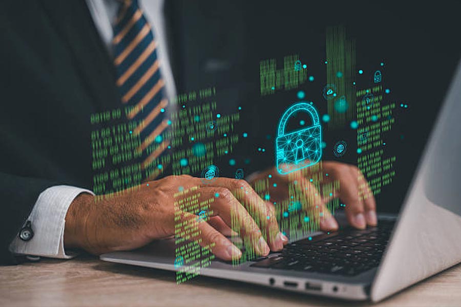 AdRoll Launches MCP Server to Make Campaign Insights and Actions Available Inside AI Tools